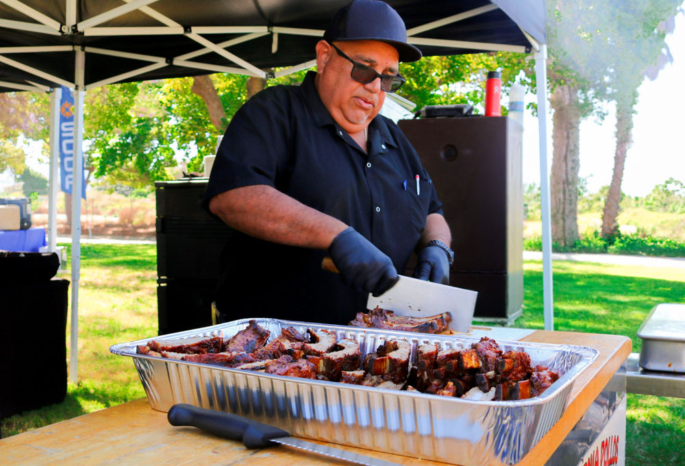 William Cutting Ribs, Mobile Catering Services
